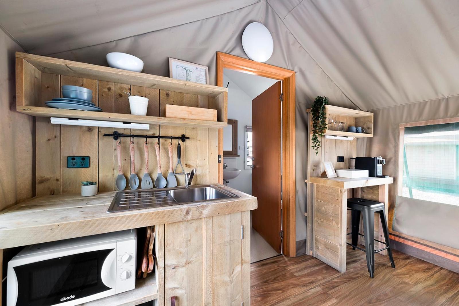 Scamander Sanctuary Holiday Park Экстерьер фото